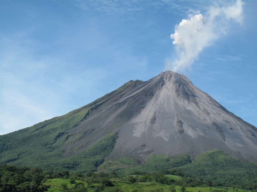 Hotel Montana De Fuego Resort And Spa La Fortuna ภายนอก รูปภาพ